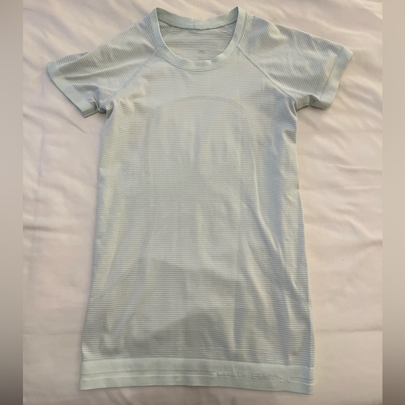 Lululemon Swiftly Tech Short Sleeve - Picture 3 of 4